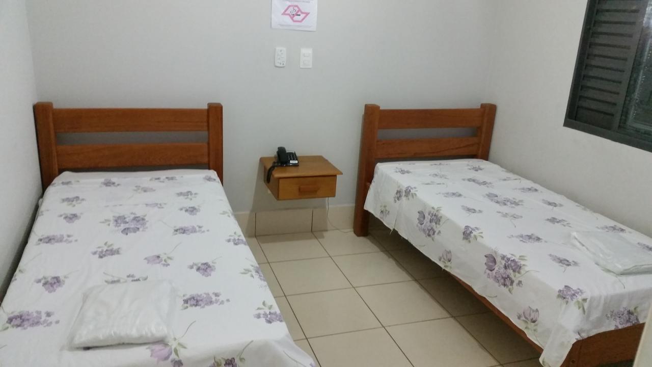 Florenca Hotel Santo Anastacio Luaran gambar
