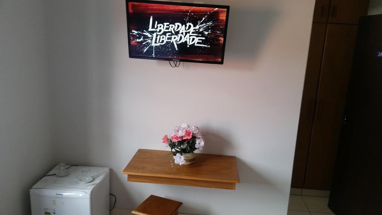 Florenca Hotel Santo Anastacio Luaran gambar